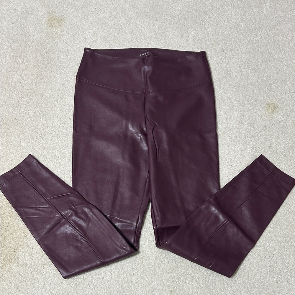 Women's Purple Leggings